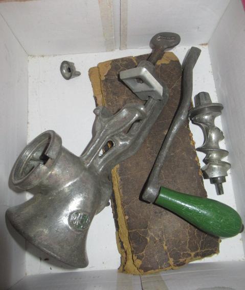 VINTAGE MINCER Image