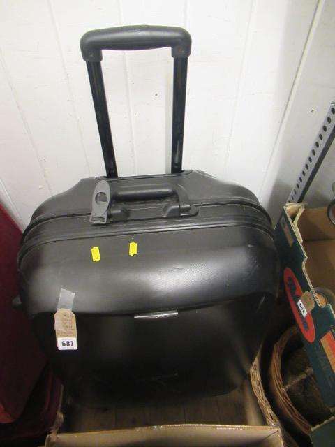 SUITCASE OF TEXTILES AND CURTAINS INCLUDING COLEFAX AND FOWLER CHINTZ Image