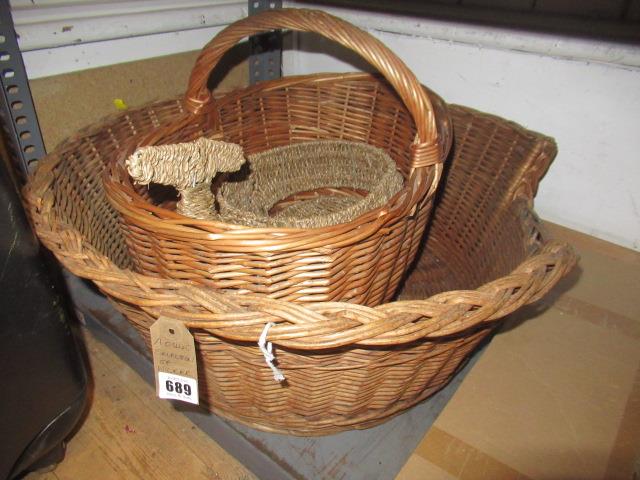 SELECTION OF WICKER BASKETS Image