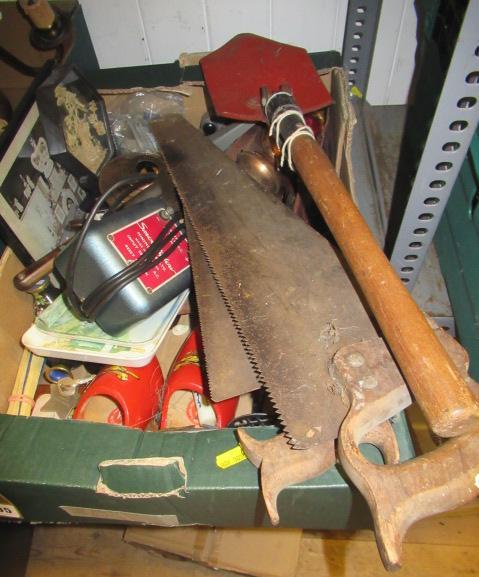 BOX OF MISCELLANEOUS ITEMS Image