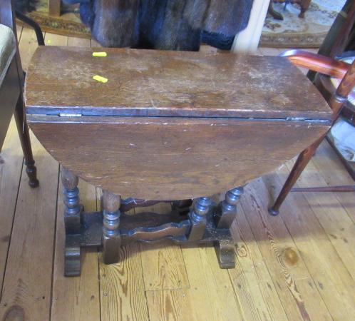 OAK GATELEG OCCASIONAL TABLE Image