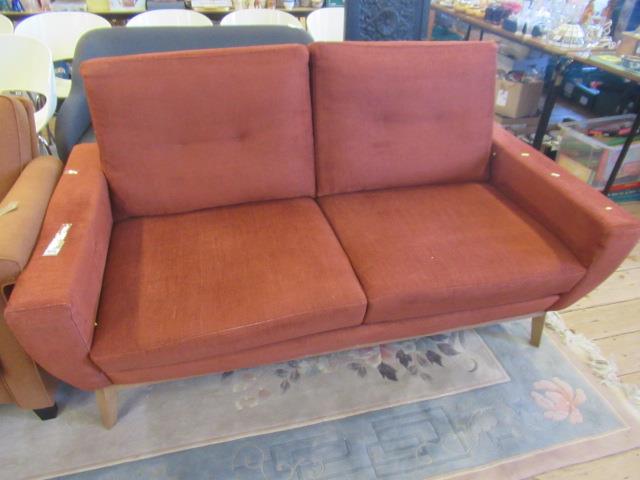 RED TWO SEATER RETRO SETTEE Image