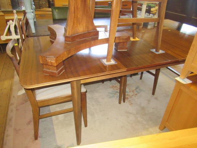 VINTAGE EXTENDING DINING TABLE AND FOUR CHAIRS Image