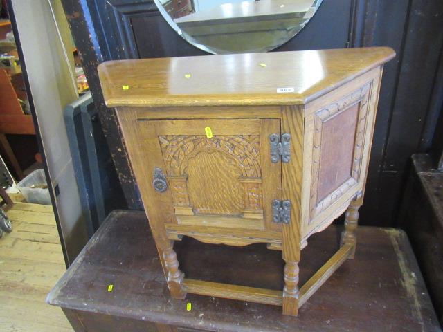OAK HALL CUPBOARD Image