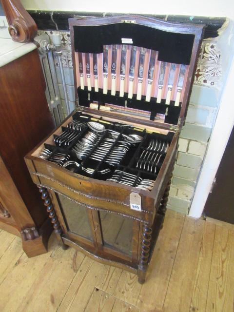 CANTEEN OF CUTLERY Image