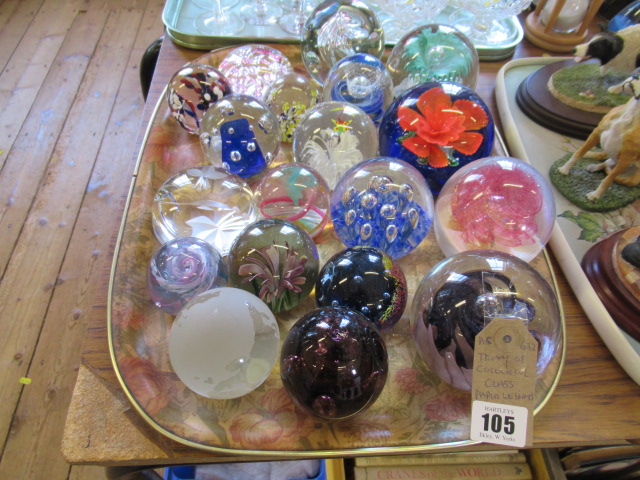 TRAY OF COLOURED GLASS PAPERWEIGHTS Image