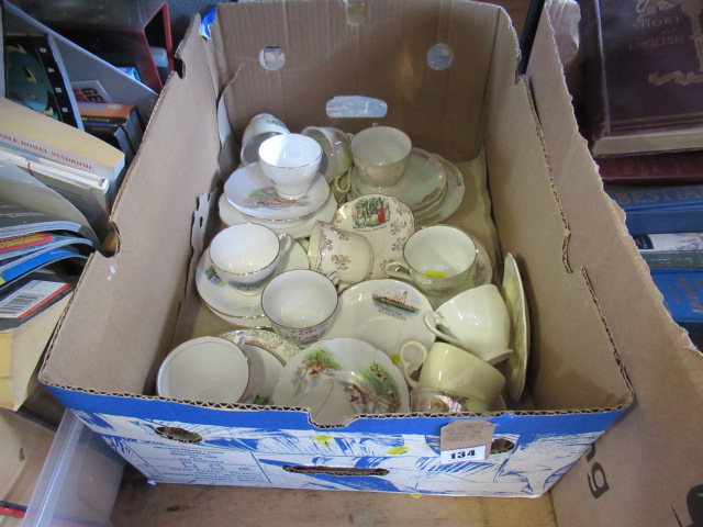 BOX OF CUPS AND SAUCERS Image
