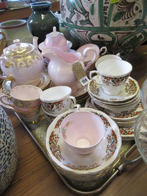 TUSCAN PINK CHINA TEASET AND COLCLOUGH CHINA Image