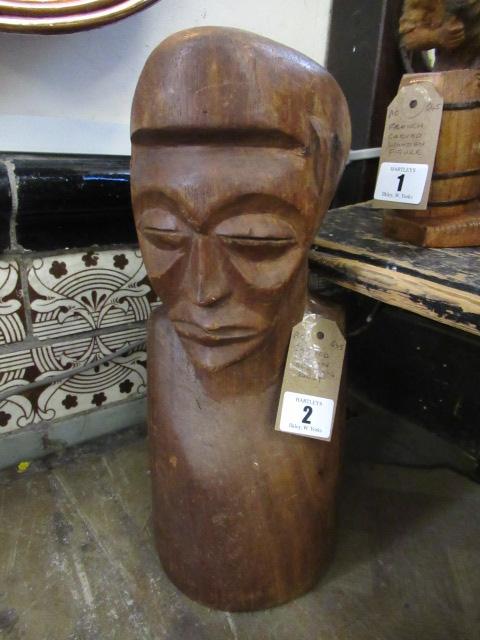 CARVED WOOD AFRICAN BUST Image