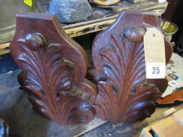 PAIR OF OAK BOOKENDS Image