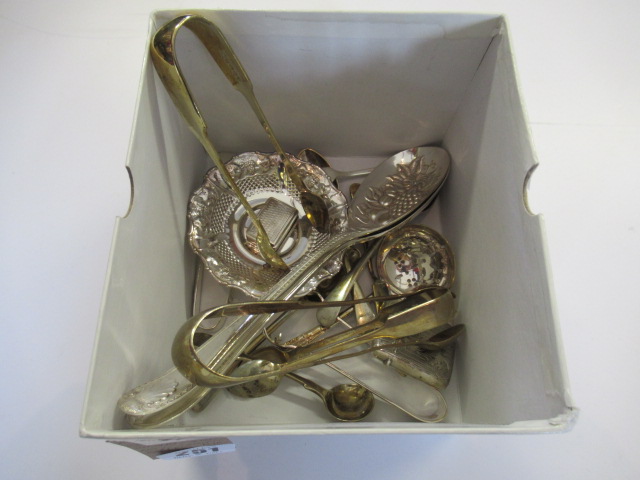 QUANTITY OF SILVER AND OTHER CUTLERY Image