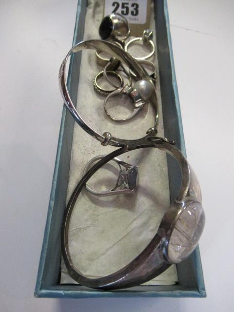 SILVER AND OTHER JEWELLERY Image