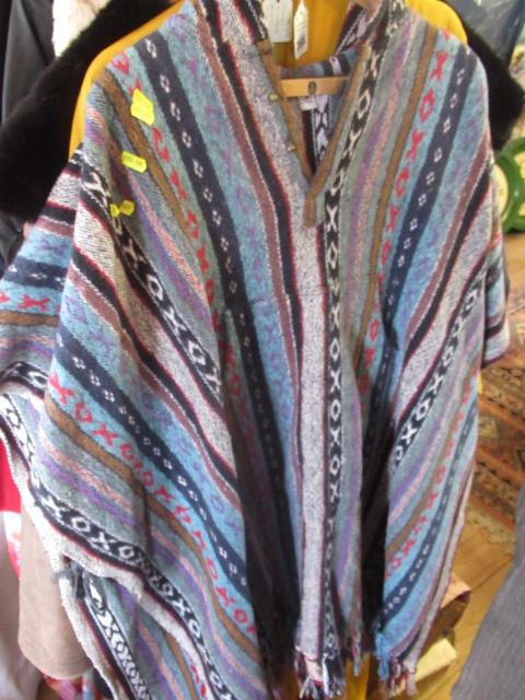 NEPALESE TRADITIONAL CLOAK Image
