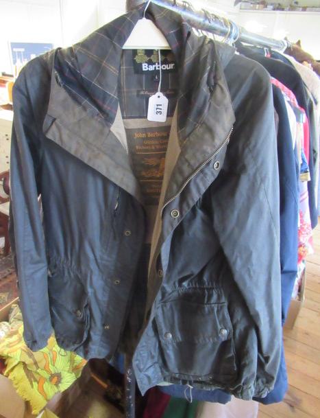 BARBOUR JACKET SIZE L Image