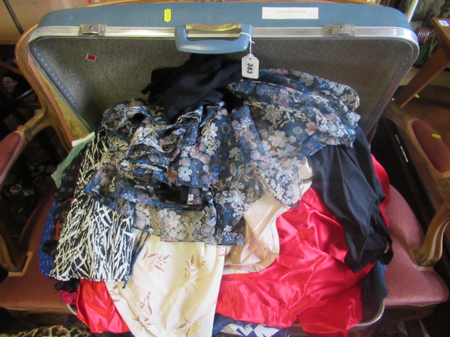 LARGE SUITCASE OF VINTAGE 1970S AND LATER LADIES DRESSES ETC Image