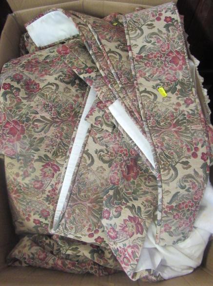 LARGE BOX OF CURTAINS ETC Image