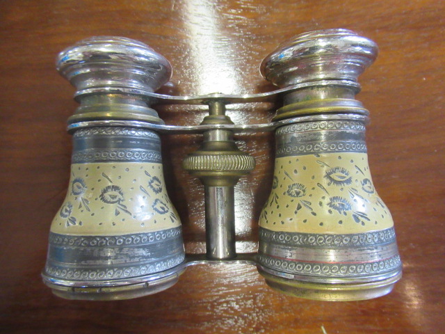 CASED OPERA GLASSES AND A CUT THROAT RAZOR Image
