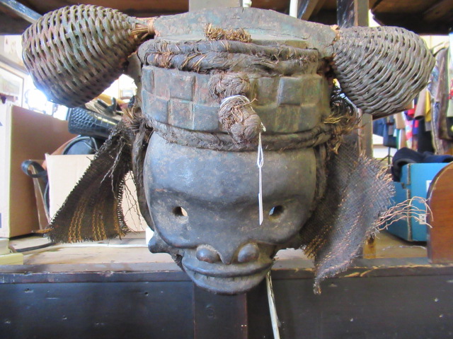 AFRICAN MASK Image