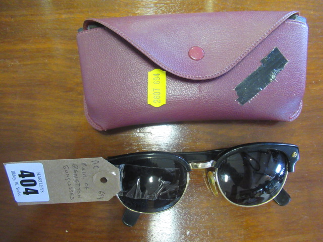PAIR OF BENETTON SUN GLASSES Image