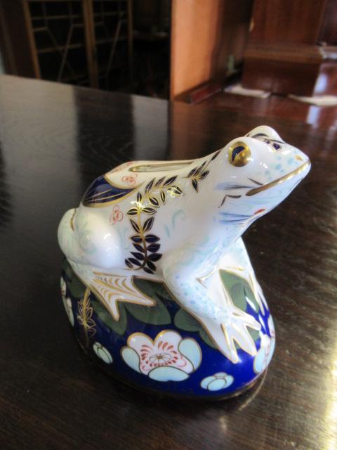 ROYAL CROWN DERBY FROG MONEY BOX Image