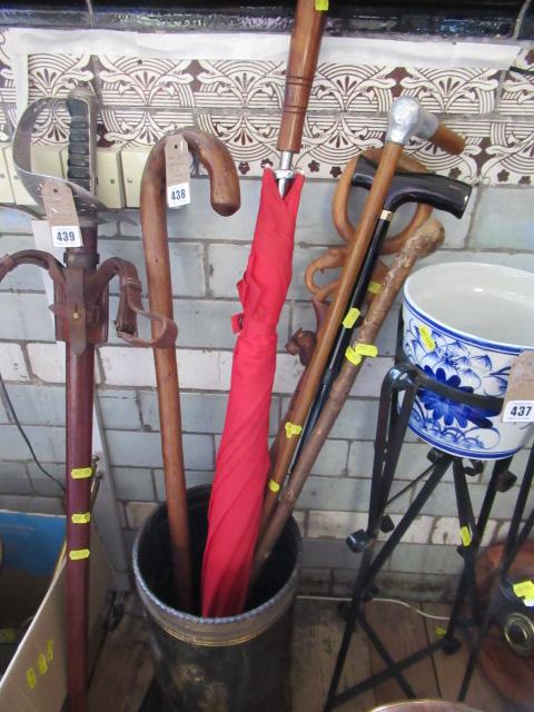 STICK STAND AND CONTENTS Image