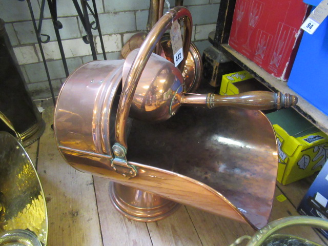 COPPER COAL SCUTTLE AND PAN Image
