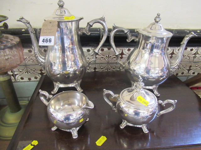 PLATED TEASETS Image