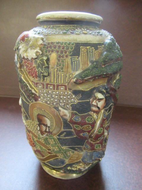 JAPANESE VASE Image