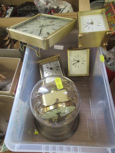 BOX OF CLOCKS Image