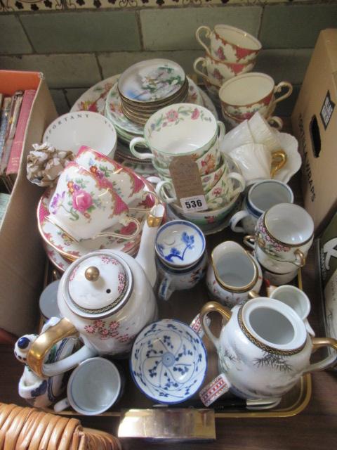 TRAY OF AYNSLEY AND MINTON HADDON HALL TEAWARE Image