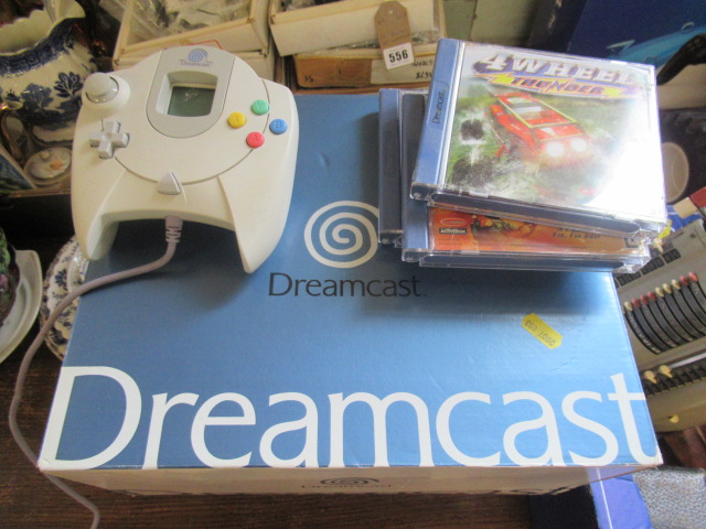 SEGA DREAMCAST CONSOLE Image