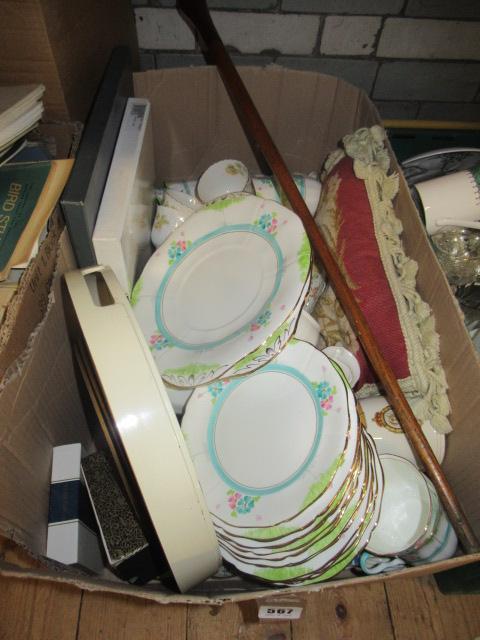 LARGE BOX OF MISCELLANEOUS ITEMS Image