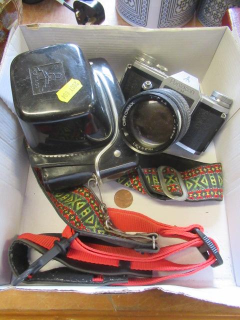 PENTACON 35MM CAMERA AND CASE Image