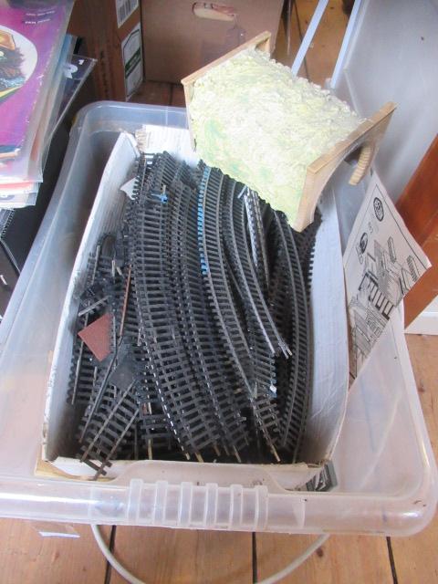 BOX OF MODEL TRAIN TRACK AND ACCESSORIES Image