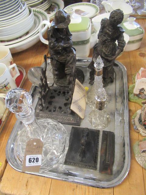 TRAY OF MISCELLANEOUS INCLUDING TWO FIGURES Image