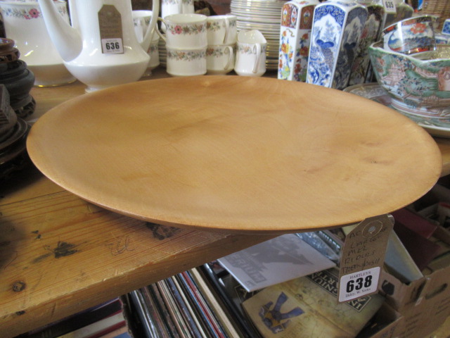 LARGE MEL RIDERS TREEN DISH Image