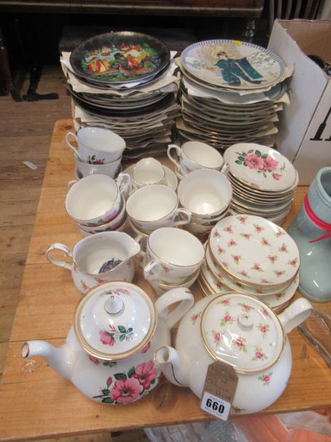 QUANTITY OF DUCHESS CHINA AND OTHER CERAMICS Image