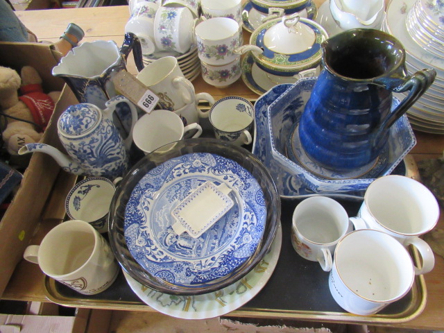 TRAY OF MISCELLANEOUS CHINA Image