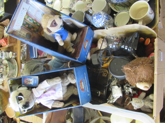 BOX OF TOYS INCLUDING HOT WHEELS AND APPLE PRODUCT Image
