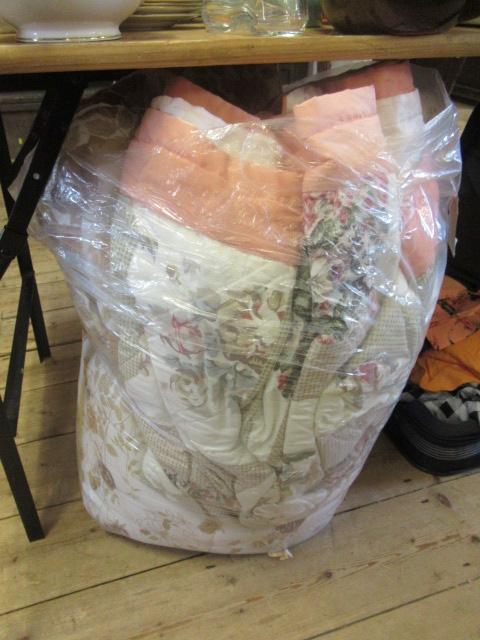 BAG OF VINTAGE AND LATER THROWS Image