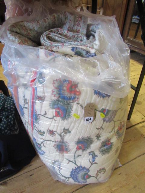 BAG OF VINTAGE AND LATER THROWS Image