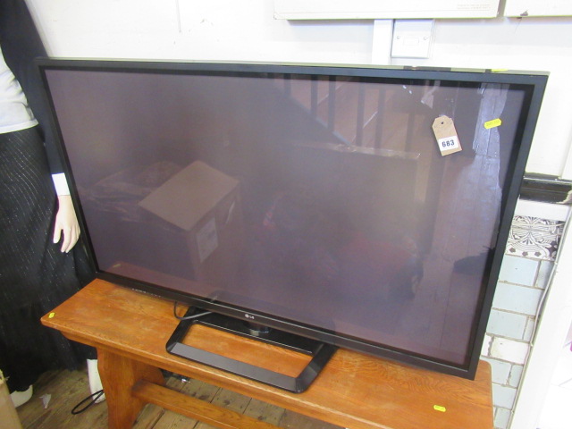 LG TV WITH REMOTE Image