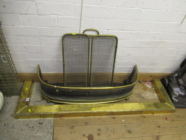 TWO BRASS FENDERS AND A FIREGUARD (3) Image