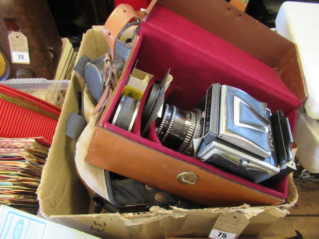 BOX OF OLD CAMERAS ETC Image
