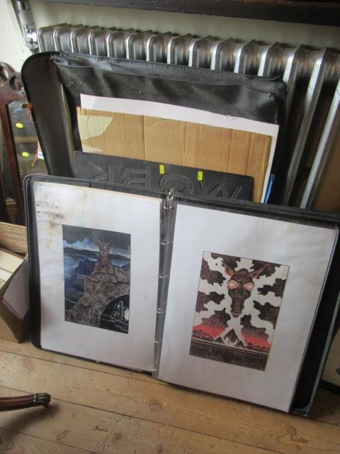 SMALL AND LARGE PORTFOLIOS OF PICTURES Image