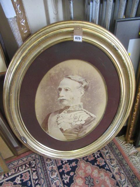 GILT OVAL FRAMED MILITARY PORTRAIT PRINT Image