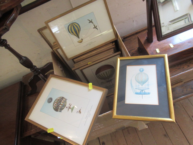 BOX OF PICURES Image