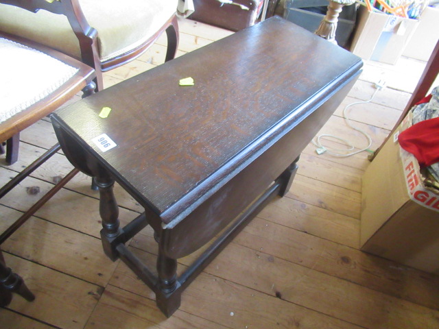 SMALL DROP LEAF TABLE Image