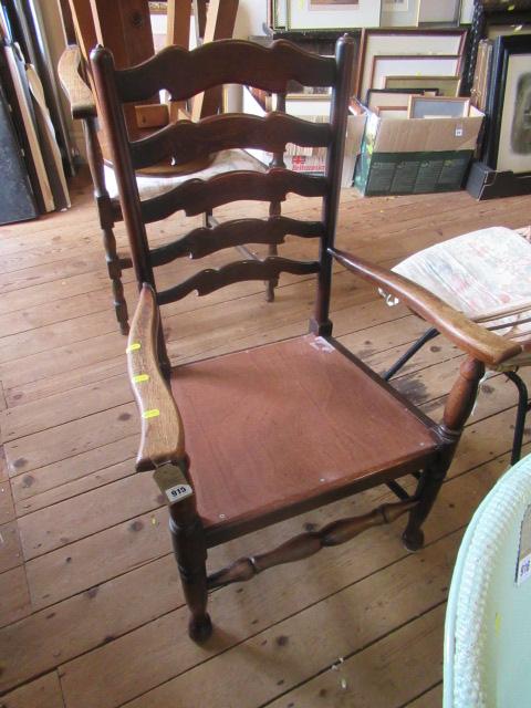 OAK LADDERBACK CHAIR Image