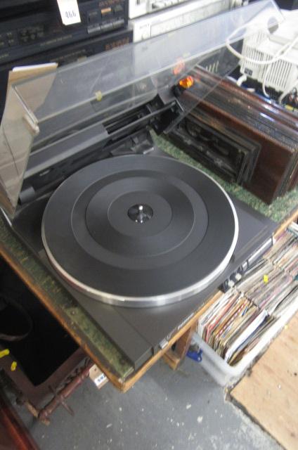 PANASONIC SL-N15 TURNTABLE Image